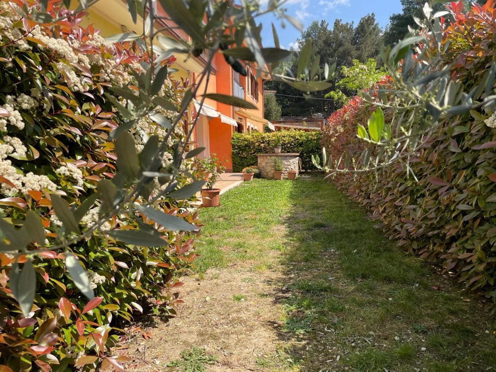 Casa Achille Hotel Spello Buitenkant foto